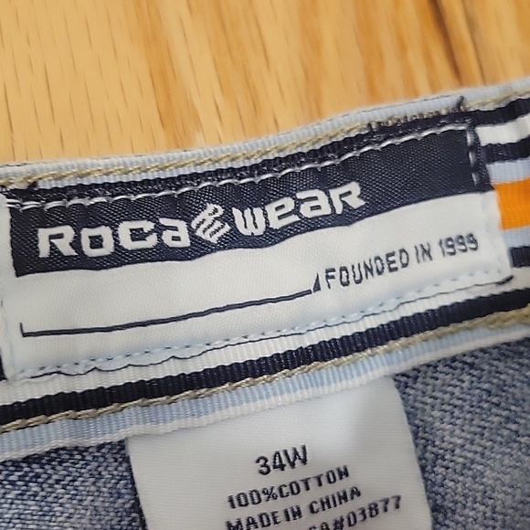 Rocawear denim shorts - Picture 3 of 13